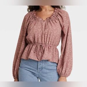 Universal Thread - Women’s Balloon Long Sleeve Blouse